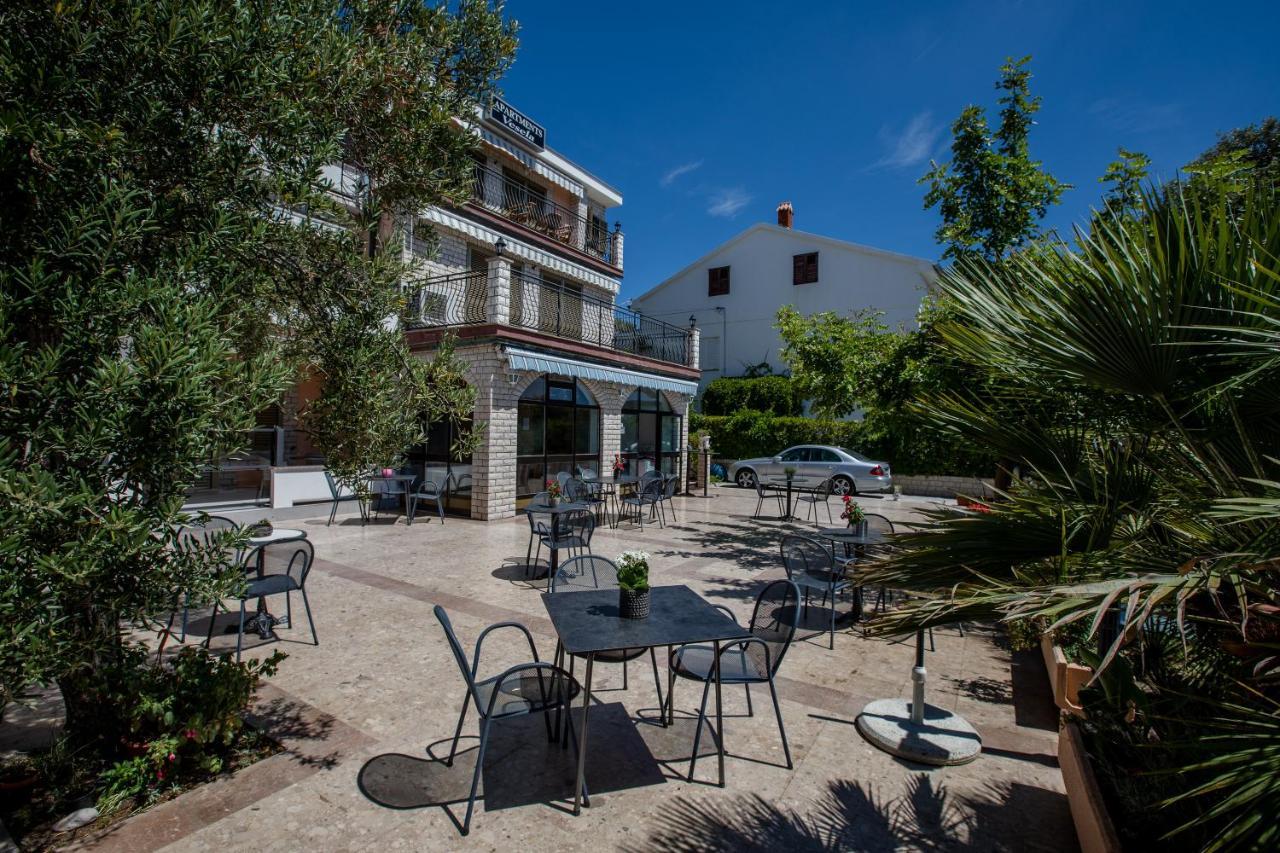 Apartments Vesela Banjol 외부 사진